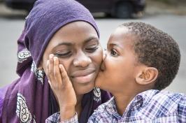 Somali bro的r and sister, photographed by Becky Field